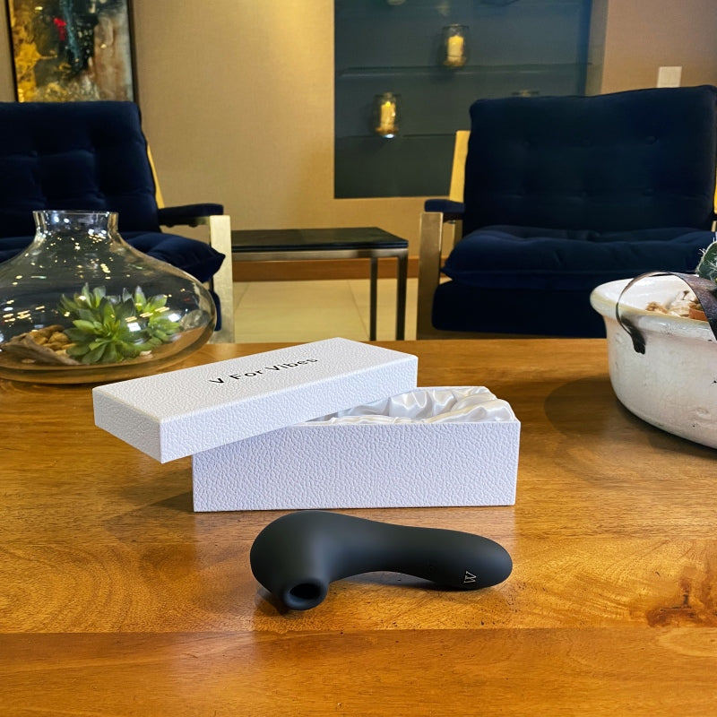 clitoral sucking vibrator