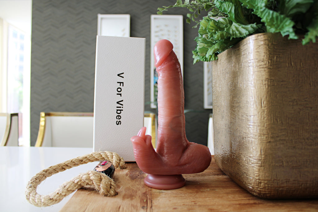 Best Realistic Dildo - Realistic Suction Cup Dildo | V For Vibes