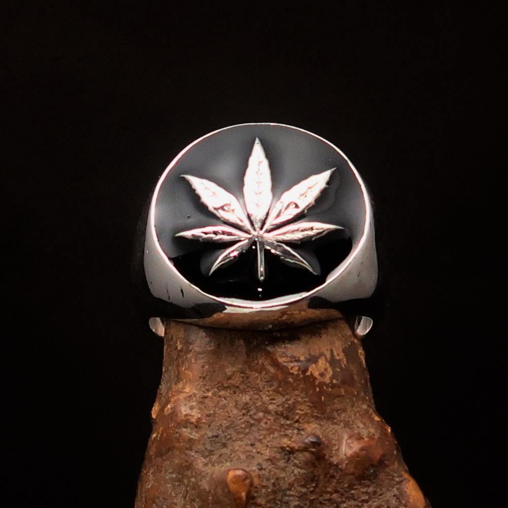 Sterling Silver Men's Ring black Marihuana Cannabis Leaf